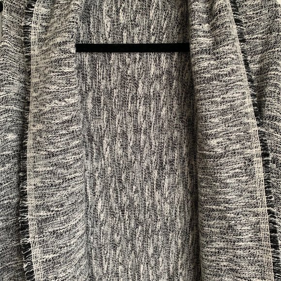 Express Black/White Fringed Cardigan - Picture 3 of 5